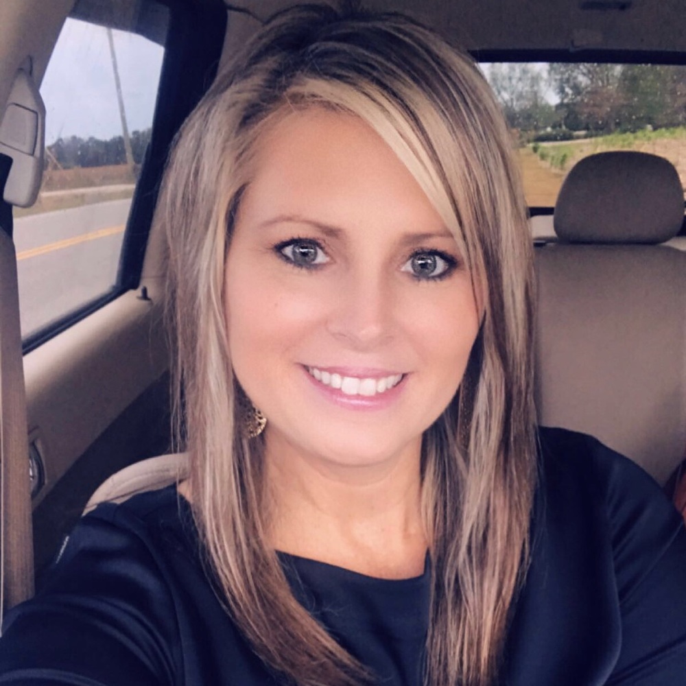 Meet your Posher, Denise